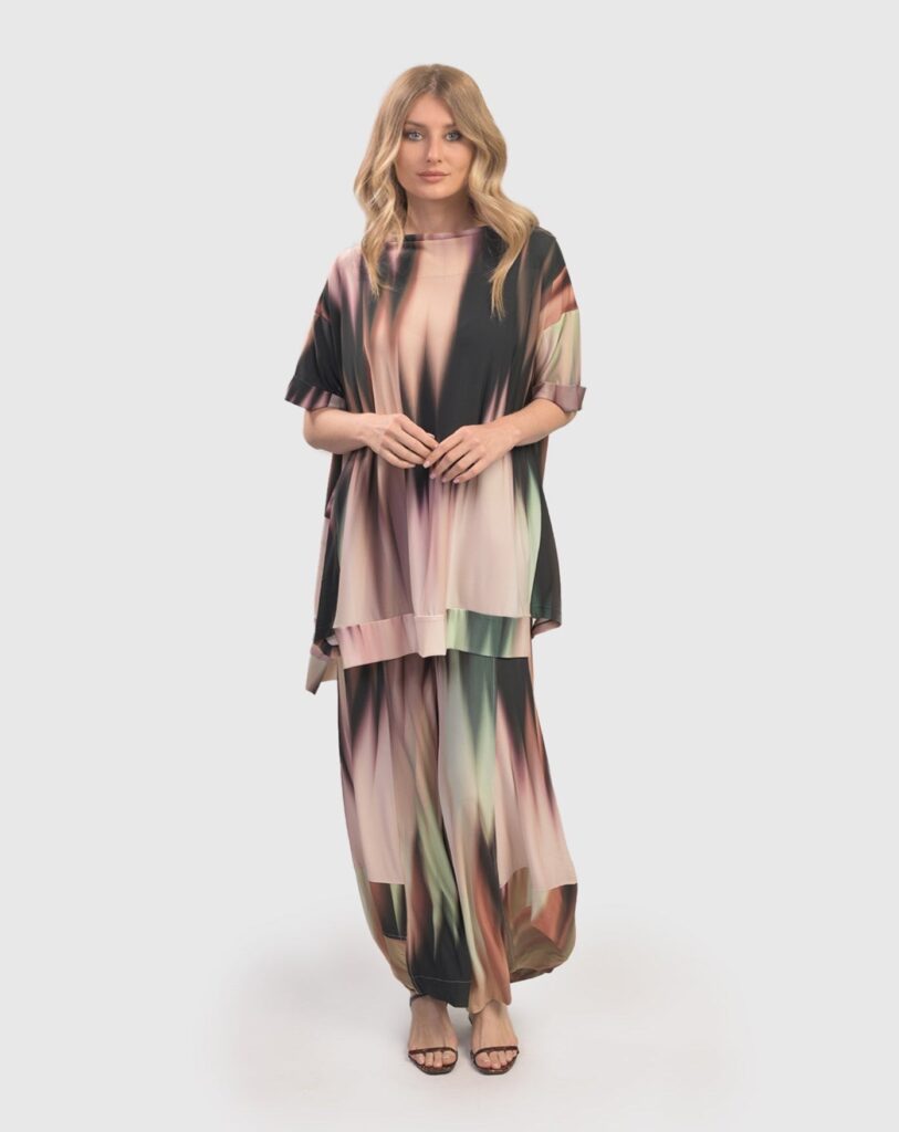 the AIR TRAPEZE TOP, one of Alembika’s most popular silhouette